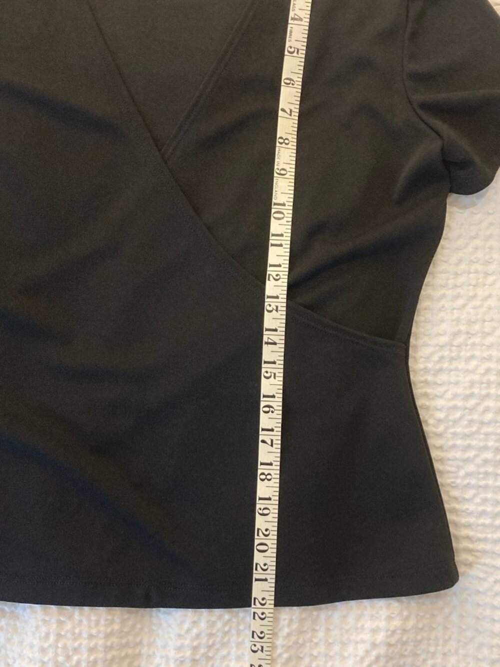 Femme de Carrière Black Faux Wrap Short Sleeve Top Size 44 (US Large) - Picture 8 of 9